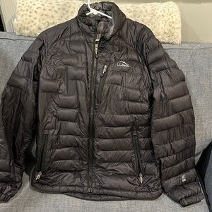 L.L BEAN MENS “ultralight 850 down jacket”